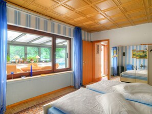 2 Schlafzimmer, Bügeleisen/Bügelbrett, Reisekinderbett, kostenloses WLAN