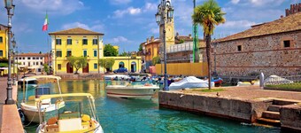 Holiday apartment with balcony