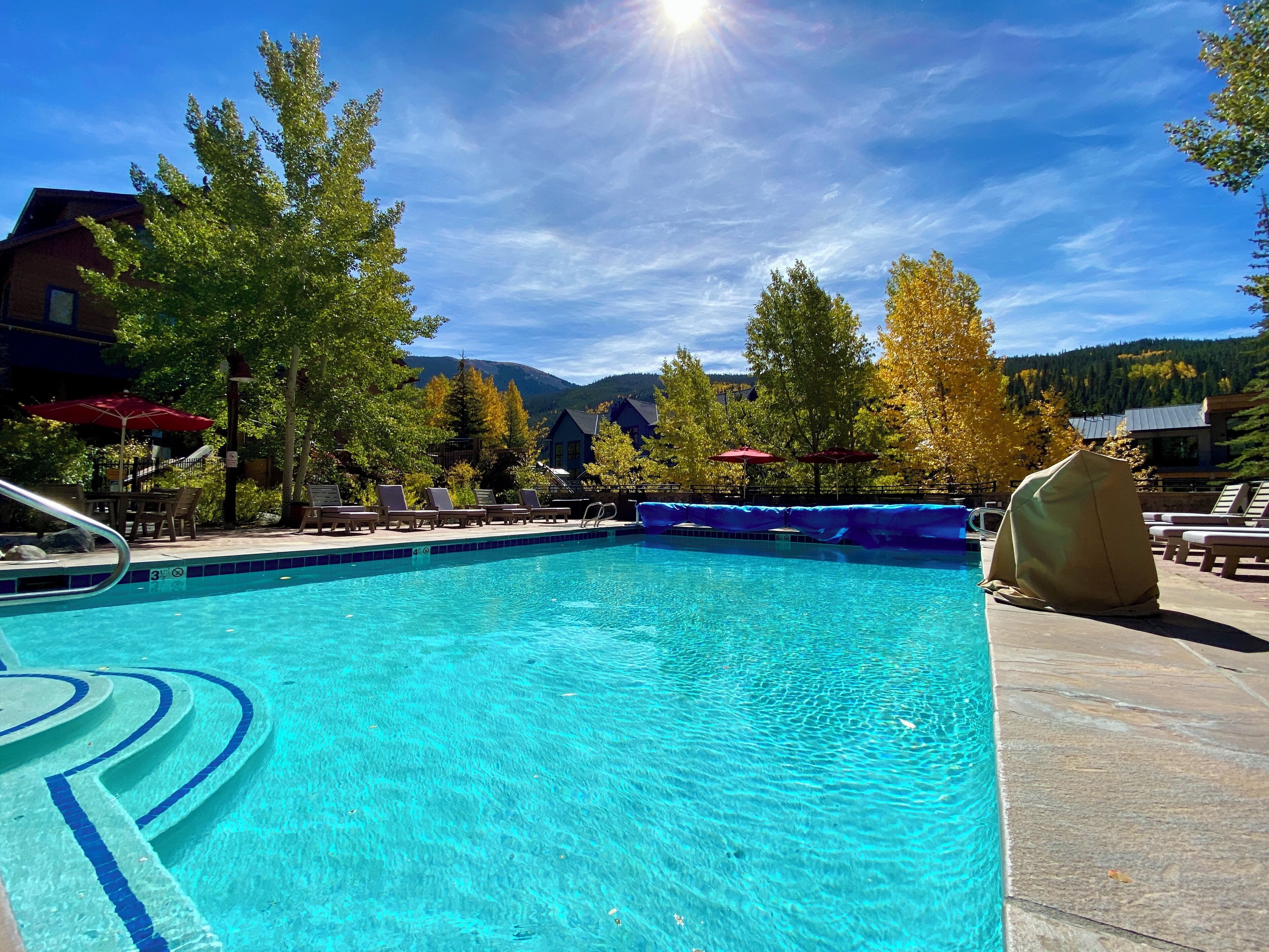 Piscine extérieure, piscine chauffée