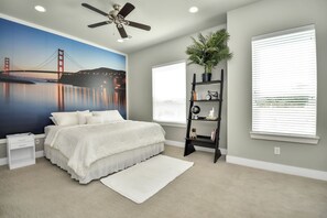 3 bedrooms, desk, iron/ironing board, WiFi