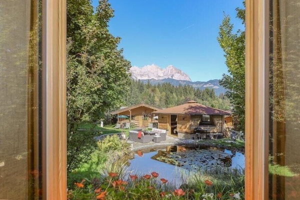 Chalet Seerose - 2 Schlafzimmer, Wohn - und Esszimmer und Badezimmer
Der Blick aus dem Schlafzimmer direkt auf den Wilden Kaiser
Rosenhof