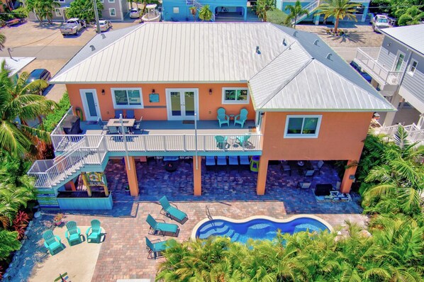 Luokittelematon kuva, 1 kautta 35, painike