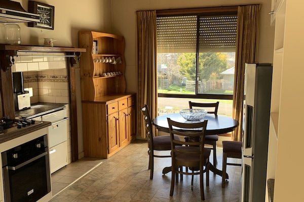 Mikrovågsugn, ugn och spishäll