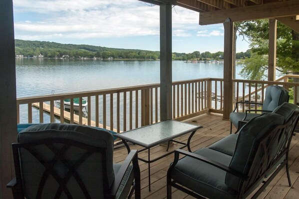 Terrace/patio - Memory Lane: An Unforgettable Family Retreat! (Penn Yan)