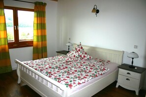 2 sovrum, strykjärn/strykbräda, gratis wi-fi och sängkläder