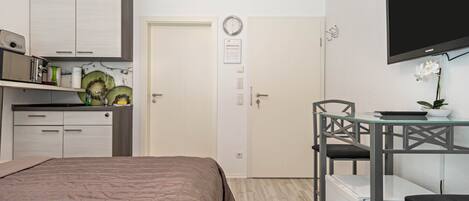 1 habitación, wifi gratis y ropa de cama