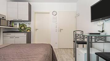 1 Schlafzimmer, kostenloses WLAN, BettwÀsche