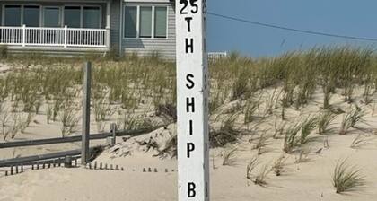 Single Family Home-Bay2Beach
Beautiful Sunrise on the Beach & Sunsets on the Bay