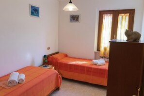 4 slaapkamers, wifi (toeslag), beddengoed