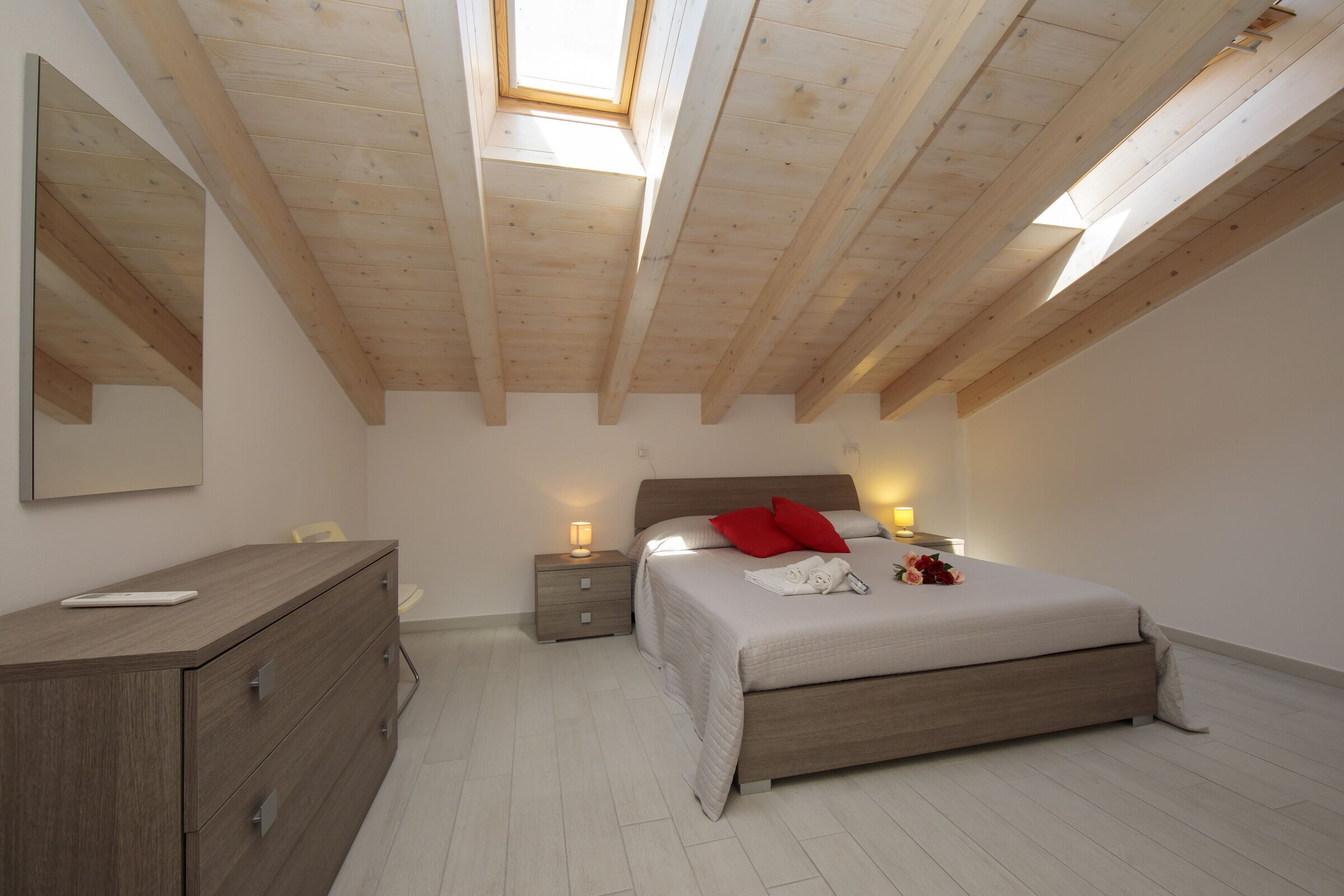 2 chambres, Wi-Fi gratuit, draps fournis