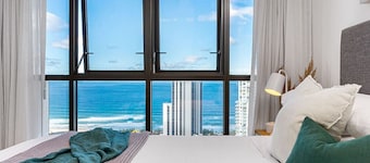 Modern Broadbeach Apartment With Amazing Views