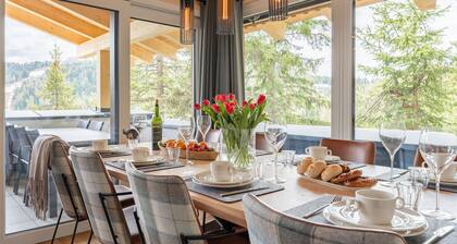 Stunning luxury lodge with panoramic views