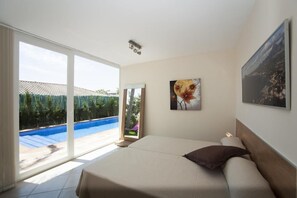 4 Schlafzimmer