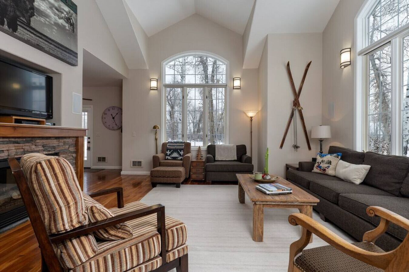 智能电视、壁炉