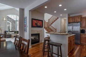 Interior - Woodland Townhome -Ski Hill Rd (Driggs)