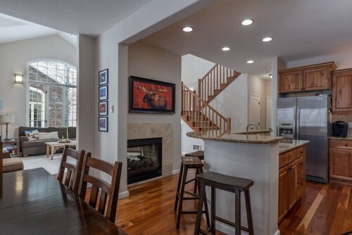 Woodland Townhome -Ski Hill Rd