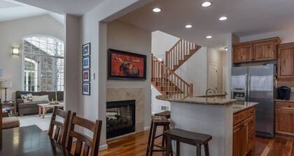 Woodland Townhome -Ski Hill Rd