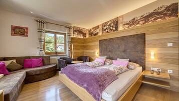 1 bedroom, desk, iron/ironing board, free WiFi