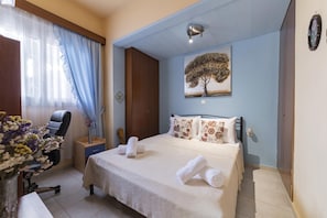2 Schlafzimmer, Bügeleisen/Bügelbrett, WLAN, Bettwäsche
