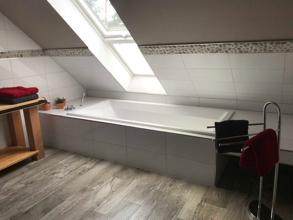 Nicht klassifiziertes Bild, 1 von 17, Schaltfläche