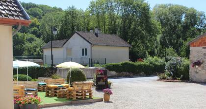 Domaine de lâĂ©tang « GĂźte le Merger »