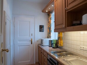 Fridge, microwave, oven