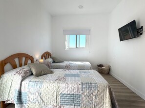 2 bedrooms, bed sheets