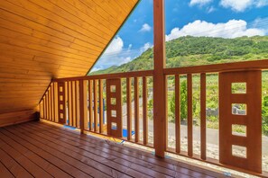 Cottage cơ bản | Quang cảnh từ phòng