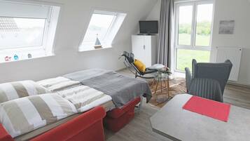 1 bedroom, travel crib, WiFi, bed sheets