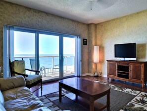 TV - Regatta Beach Club C713 '90 day min stay with 2 week lead time' (Clearwater Beach)