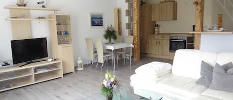 Televisión, chimenea