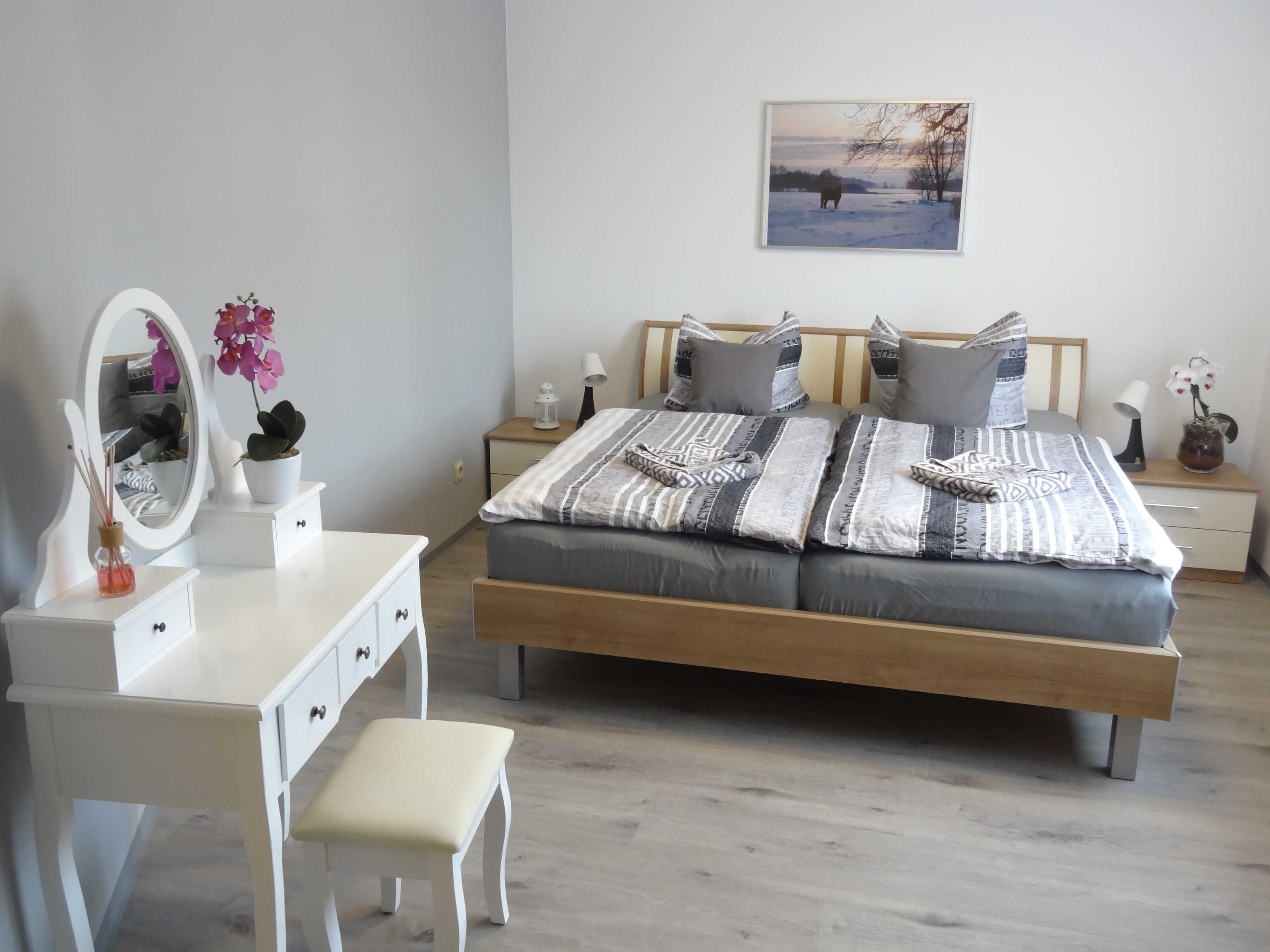 2 Schlafzimmer, Reisekinderbett, WLAN