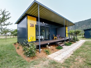 Hiên