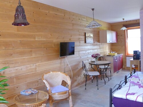 Cedar log cabin ZBZ Anna - Guesthouses Eva-Maria and Reinhard Köhler