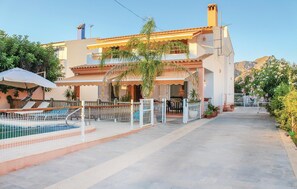 Pool - 6 bedroom beautiful home in La Azohia (La Azohia)