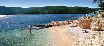 Beautiful home in Rabac with WiFi