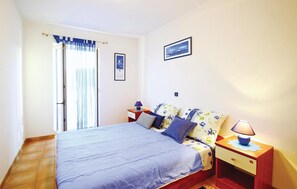 4 chambres, accès au Wi-Fi (inclus), literie fournie