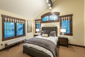 4 bedrooms, iron/ironing board - Plum Guide - Alba Dunes (Park City)