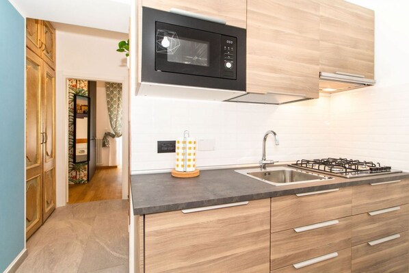 Microwave, stovetop, toaster