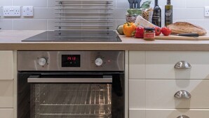 Private kitchen - Plum Guide - Acting Sweet (York)