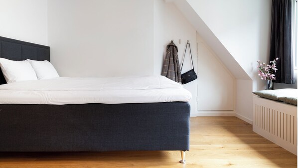 2 bedrooms, iron/ironing board