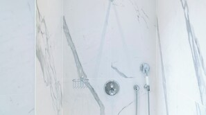 Bathtub, designer toiletries - Plum Guide - A Royal Affair (Copenhagen)