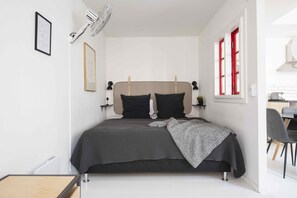 1 Schlafzimmer, Bügeleisen/Bügelbrett