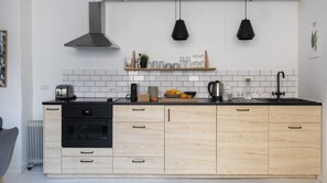 Geschirrspüler, Espressomaschine