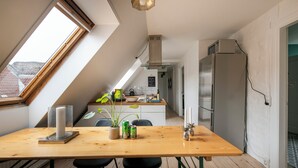Dining - Plum Guide - Ostrich in the Eaves (Copenhagen)