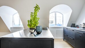 Dishwasher - Plum Guide - The Emperor's New Clothes (Copenhagen)
