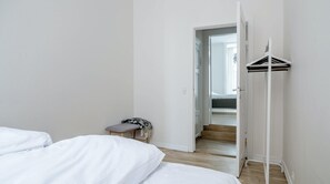 5 bedrooms, iron/ironing board, WiFi - Plum Guide - Belle (Copenhagen)