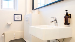 Dusche, Designer-Toilettenartikel