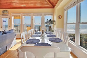 Dining - C-Breeze: Oceanfront 4BR home in Surf City, NC, sleeps 13 comfortably. (Surf City)