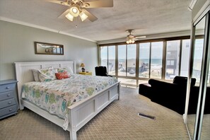 2 bedrooms, WiFi - 2 Bed/1.5 Bath Townhome in North Topsail with Ocean and Sound Views! (North Topsail Beach)